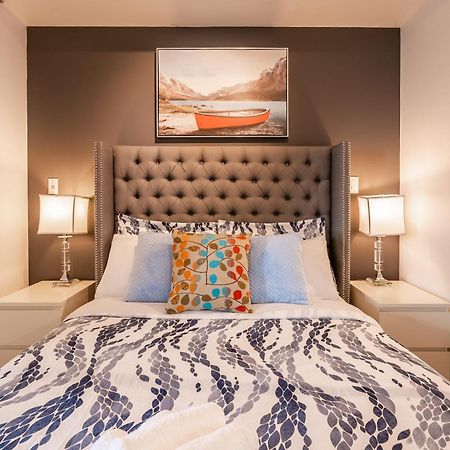 1Br Luxury Condo - Downtown 토론토 외부 사진
