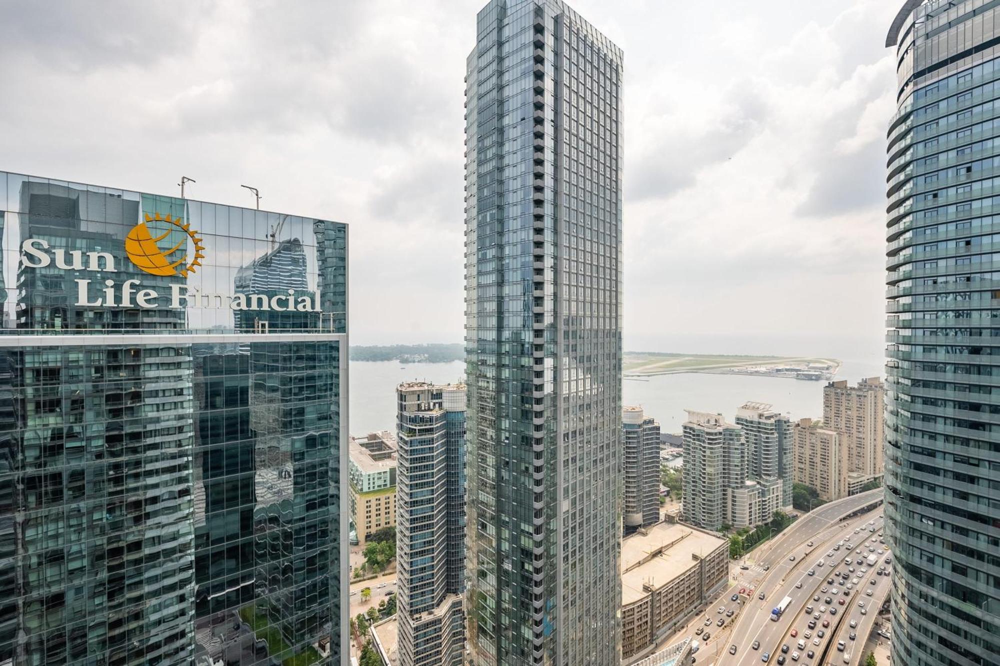 1Br Luxury Condo - Downtown 토론토 외부 사진